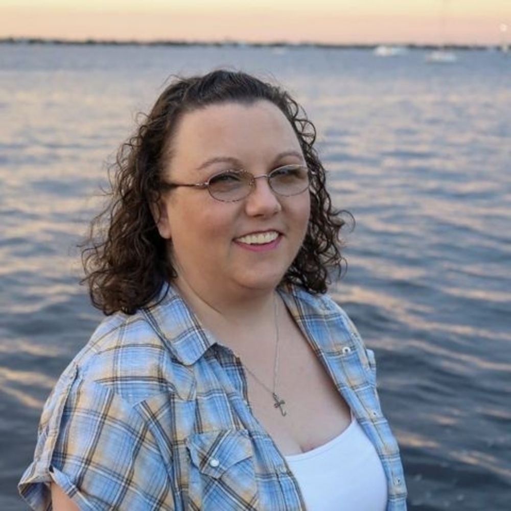 Meet your Posher, Carrie